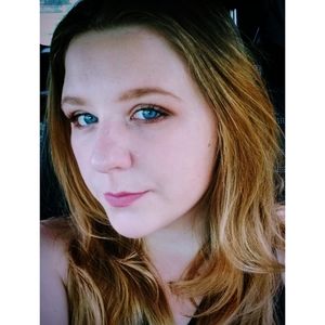 Meet your Posher, Brittney